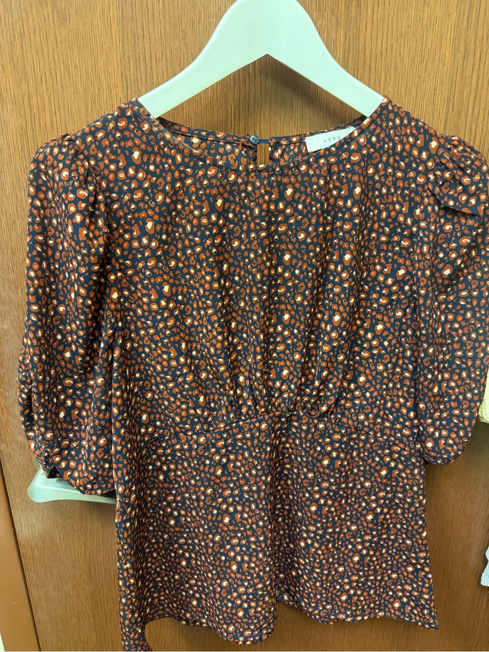 Large Top Bundle - Picture 5 of 16